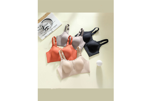 Thin Style Big Chest Small Seamless Sports Beautiful Back Bra 688