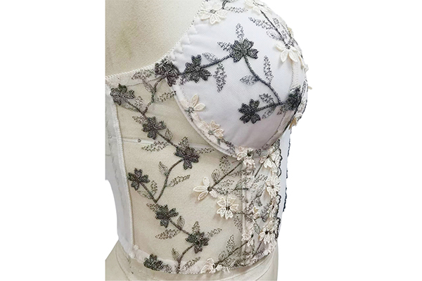 Fashionable Women's Mesh Embroidery Lace Fishbone Vest Underwear 1183